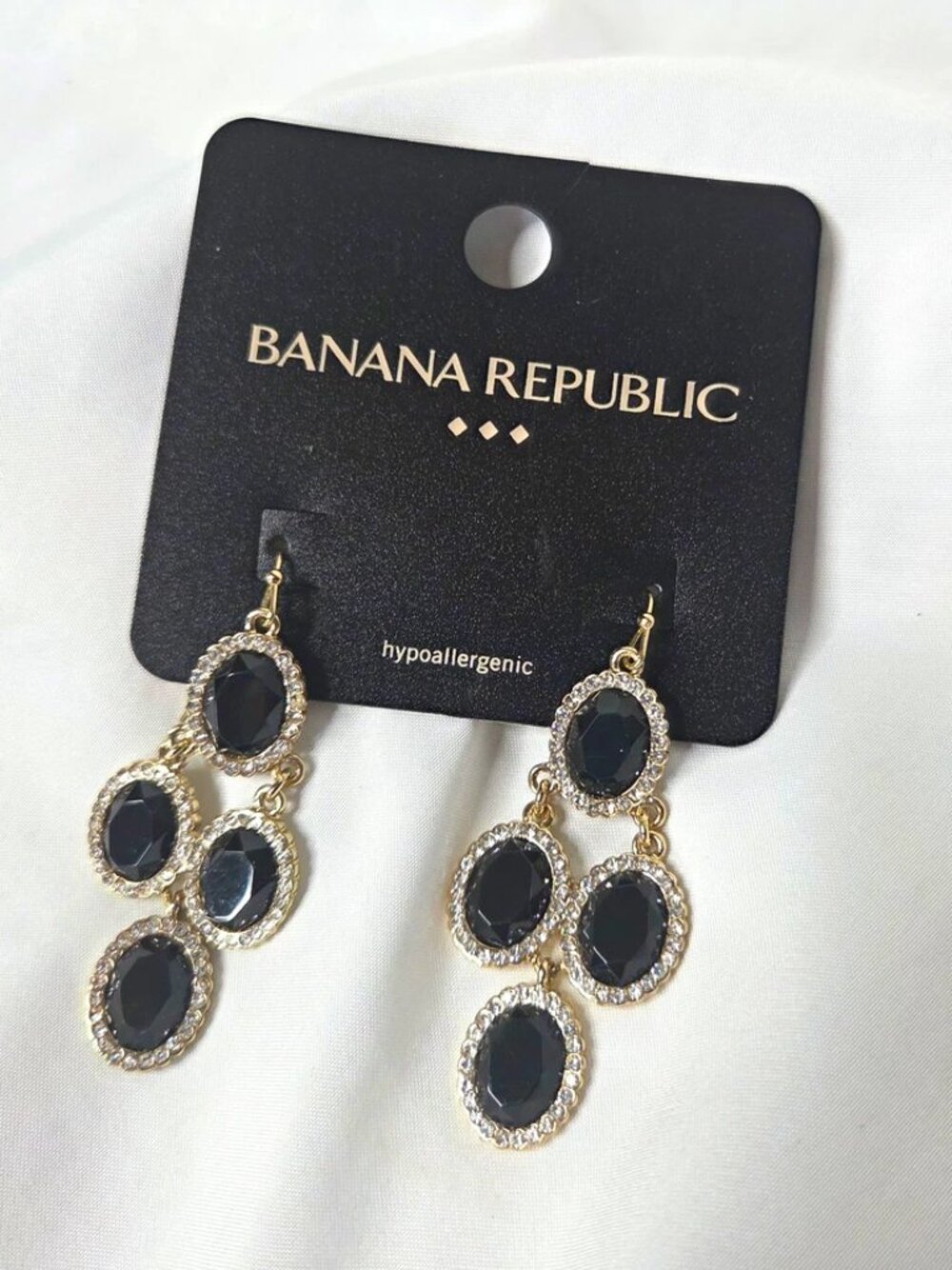 Banana Republic Hypoallergenic Gold Plated Black Oval Crystal Dangle Earrings